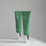 FARMSTAY TEA TREE BIOME CALMING EYE CREAM2