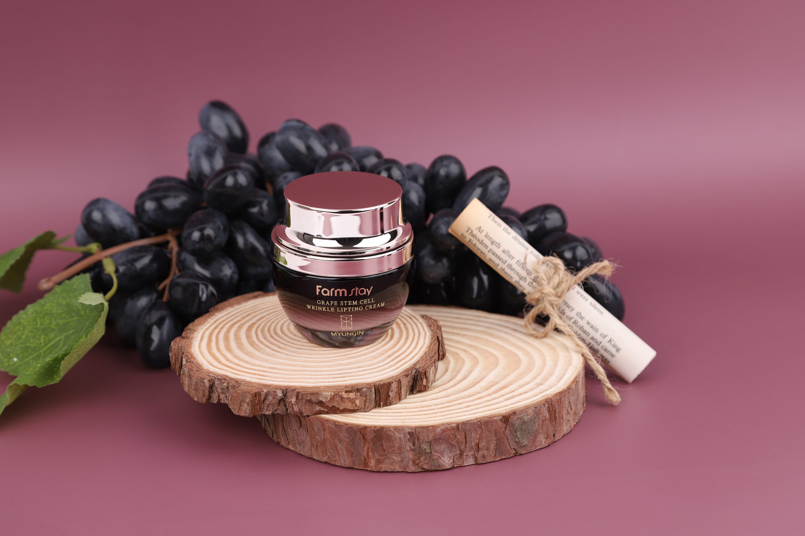 FARMSTAY GRAPE STEM CELL WRINKLE REPAIR EYE CREAM